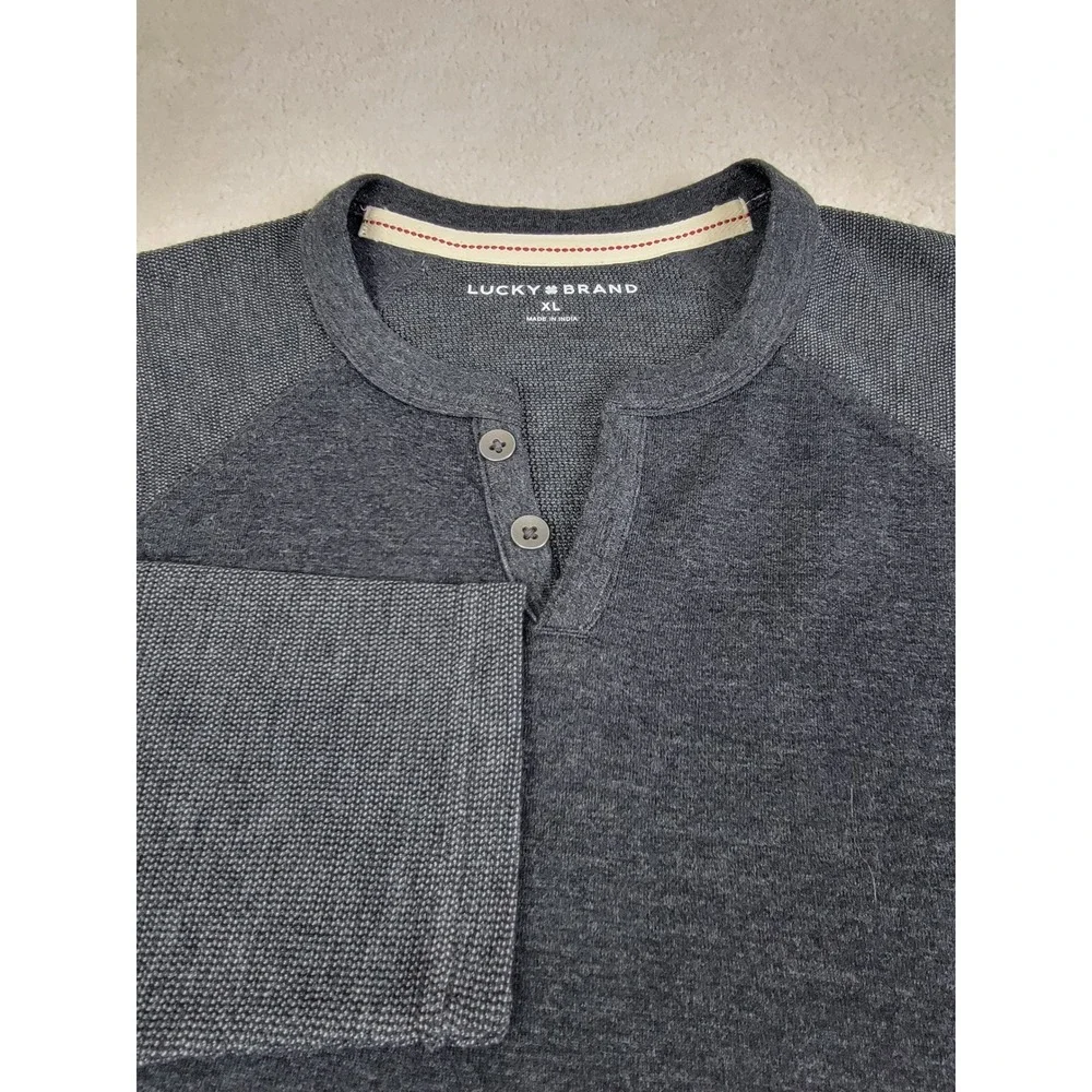 Lucky Brand NEW Mens XL Grey Henley Long Sleeve Raglan Waffle Knit Sweater Shirt